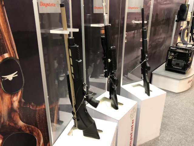 Поездка в Нюрнберг. Оружейная выставка IWA 2018