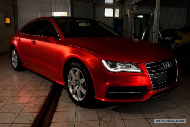 Audi A7 в красном матовом хроме!