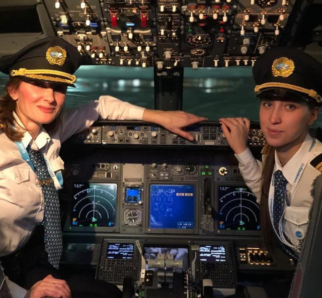 Россияне раскритиковали авиакомпанию за женский экипаж: «Я бы не хотела лететь в их смену!»