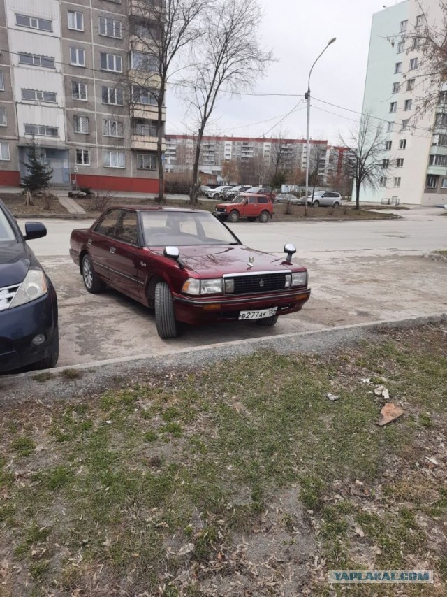 Самые роскошные автомобили 1990-х годов