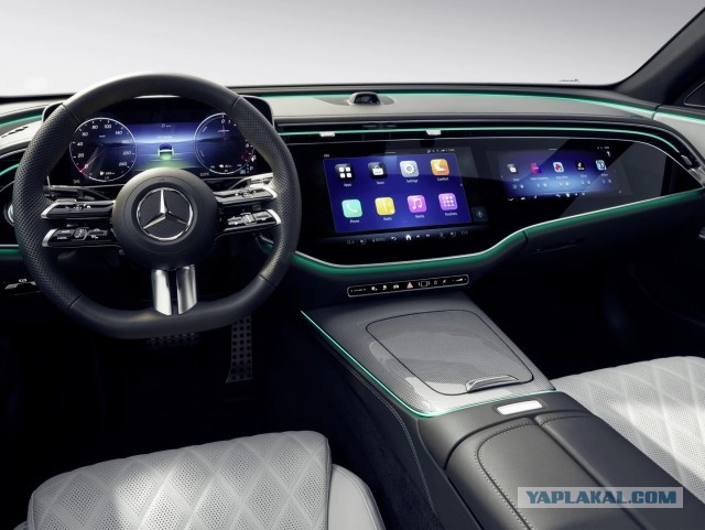 Mercedes-Benz показал электрический кроссовер GLC с технологией EQ