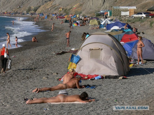 Лисья бухта, Крым (18+)