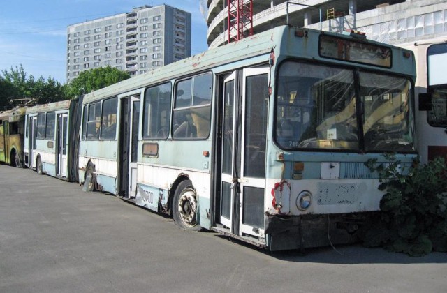 Игра на ЯПе: Угадай АВТО-8