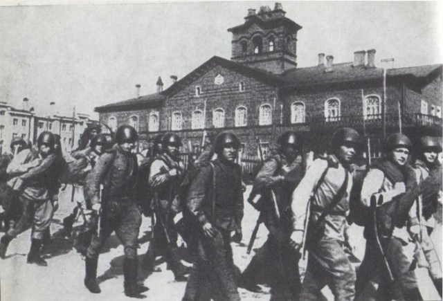 10 ударов 1944 года. 7 часть.