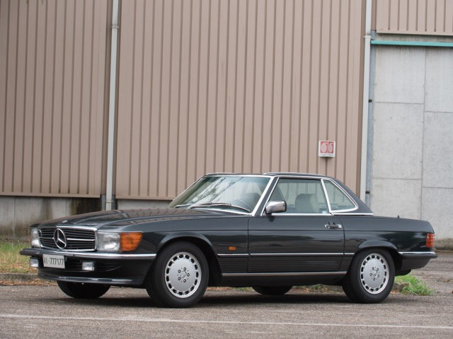 Mercedes-Benz. Картинки с аукциона.