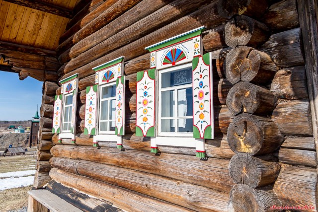 Особенности уральского домостроения и быта