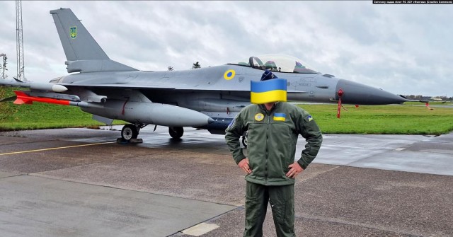 Первые F-16 прибыли в Украину