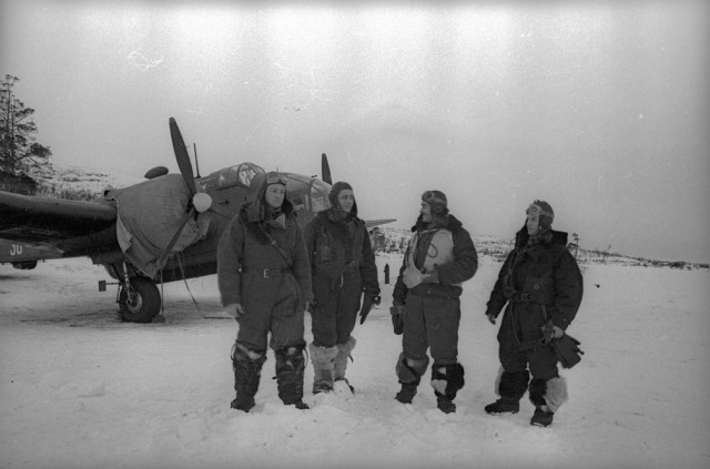 Фотограф Евгений Халдей