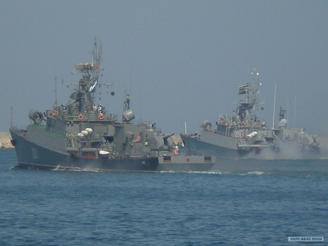 Генеральная репетиция и сам парад ко Дню МВФ