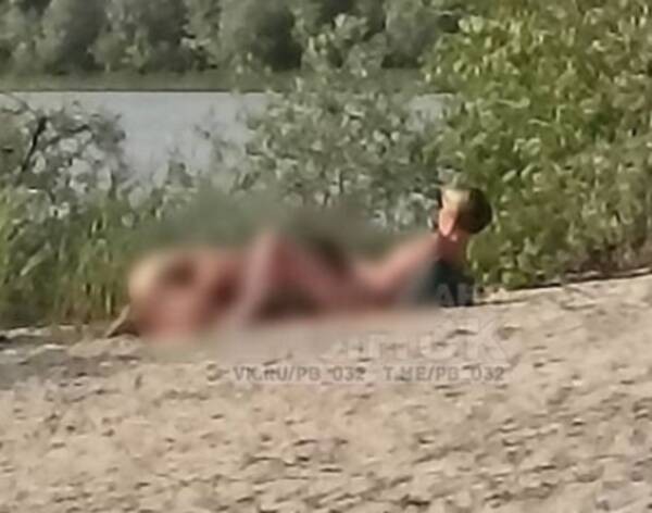 В Брянске девушку возмутил длительный лесбийский секс на Орлике