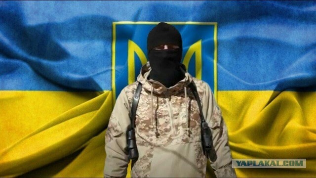 СМИ публикуют кадры попадания беспилотника в высотку в Саратове