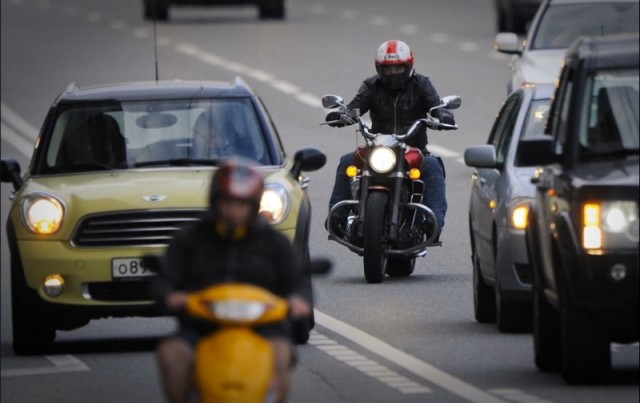 ЛДПР предложила увеличить штрафы за шумные автомобили в 40 раз