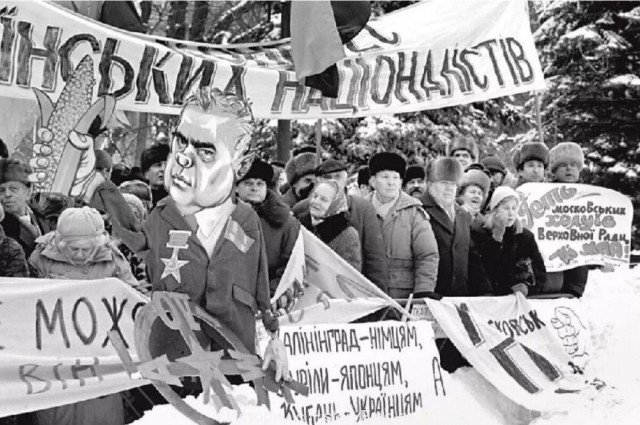 Интересные фотографии 1990-х (26.11.24)