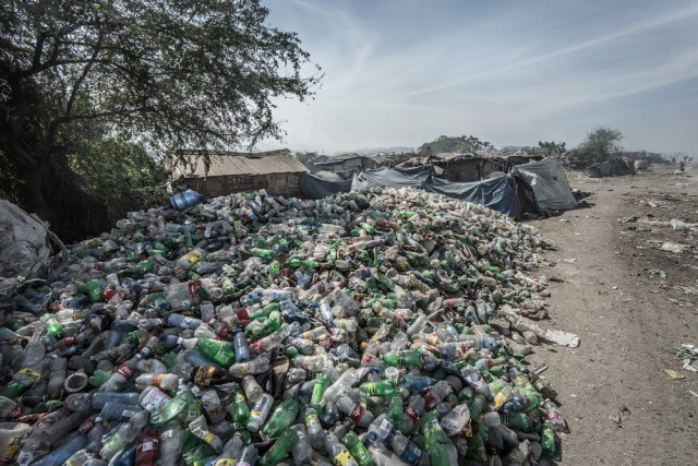 Мусорные люди: переработка мусора на Гаити