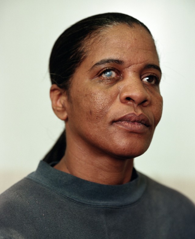 Девушки нелегкого поведения