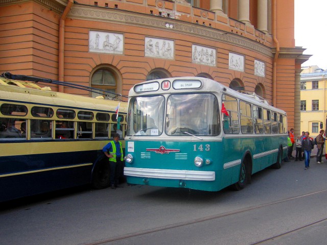 II Петербургский парад ретро-транспорта