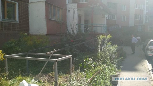 Когда соседи не знают, каково это - жить в инвалидном кресле.