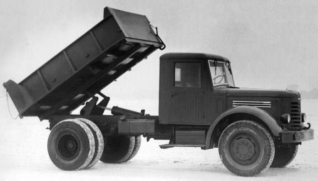 Игра на ЯПе: Угадай АВТО-2