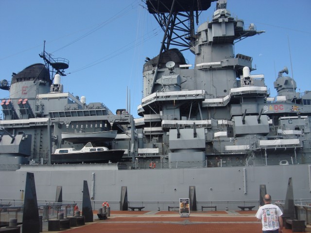 Линкор "Нью-Джeрси" (Battleship USS New Jersey)