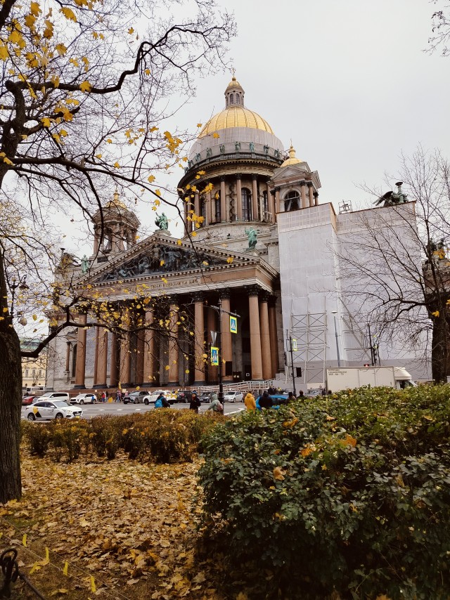 Куда пойти в Петербурге?