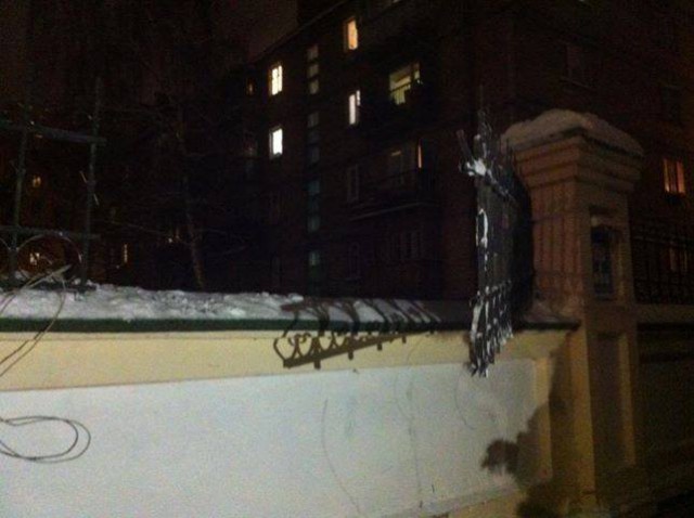 Беркут пошел на штурм