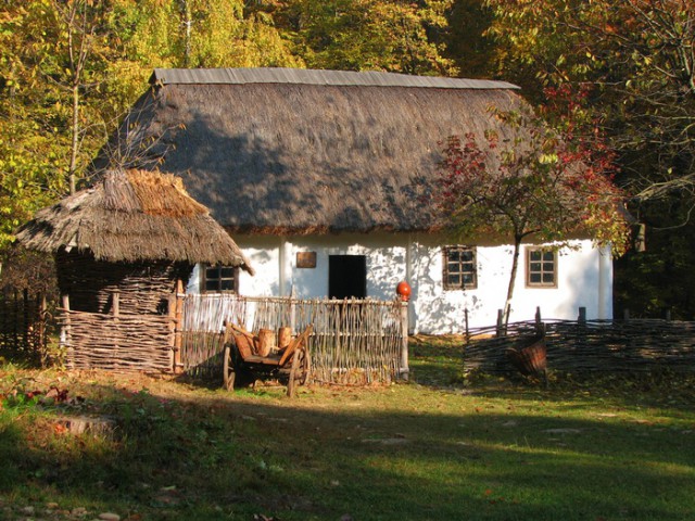 15 живописных украинских домов-мазанок, которые простояли по 100-300 лет