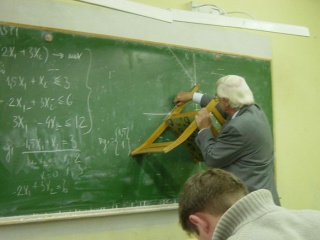 Ну нет у меня линейки! Случай на учебе