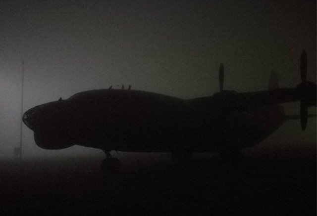 На Курилах, на острове Итуруп совершил жесткую посадку самолет Ан-12