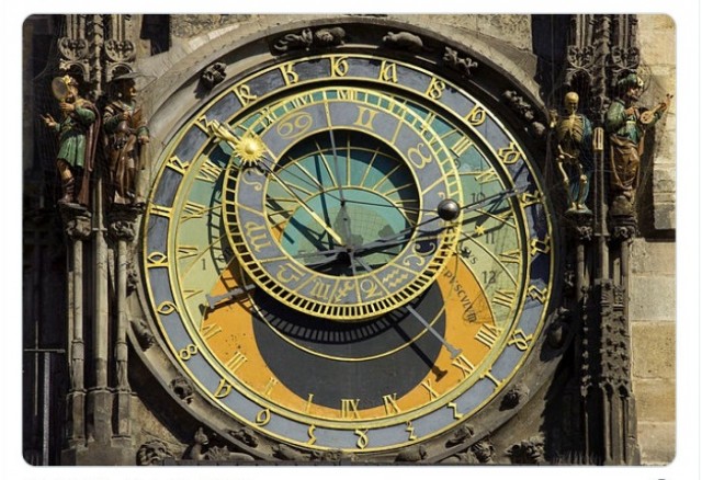 Очень странные дела в очень неожиданных фотографиях