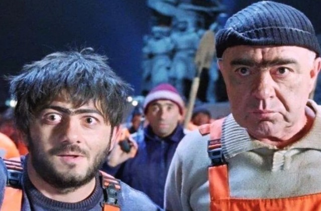 Почем ваши синенькие?