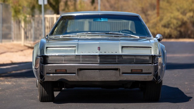 Oldsmobile Toronado Gen1 1966–70