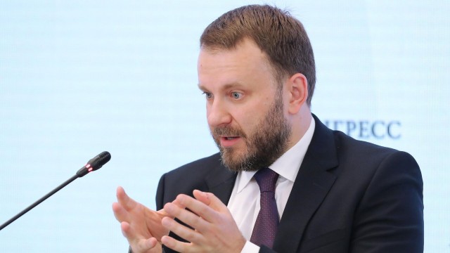 Советником Орешкина назначена чиновница, которая кормит кота черной икрой