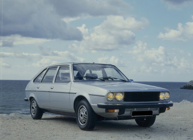 Игра на ЯПе: Угадай АВТО-8
