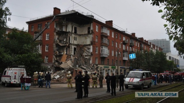 В Перми обрушился подъезд жилого дома,