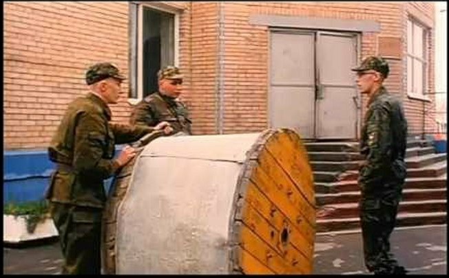 Воскресенье, шесть утра