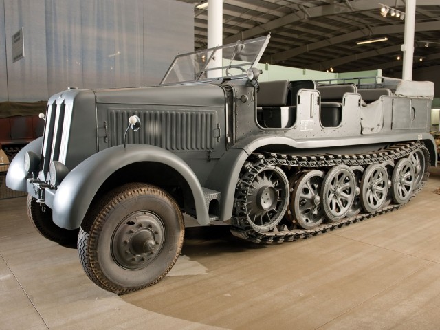 Kübelwagen и его друзья. Красивых автофото пост