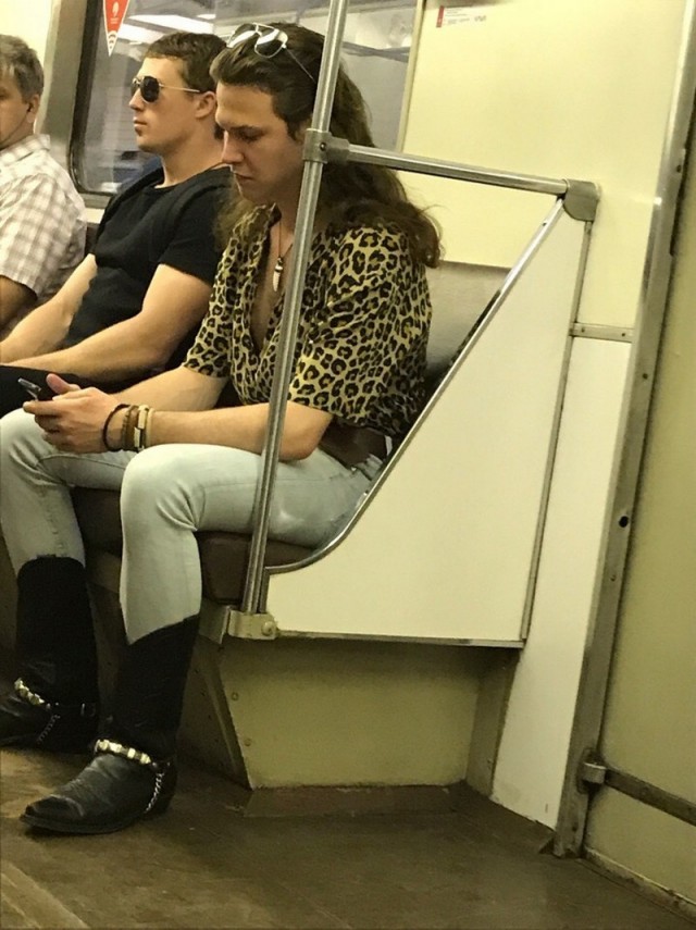 Свежая порция "модников" из российского метрополитена
