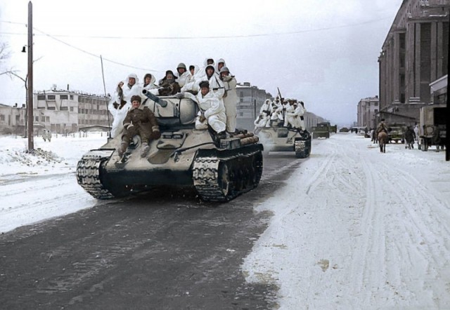 44 фото военных лет. 1941—1945