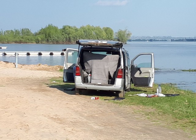 Нарушение правил во время отдыха на природе с машиной может привести к штрафу в тысячи рублей