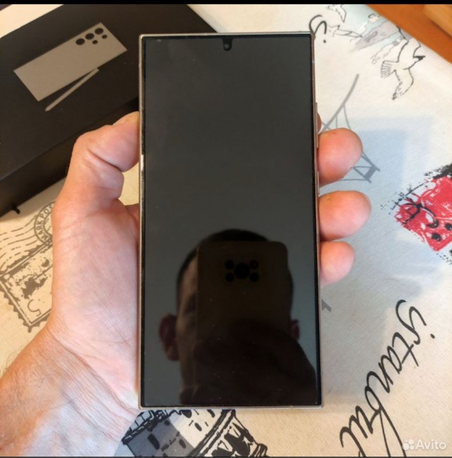 Samsung Galaxy S24 Ultra, 12/256 ГБ