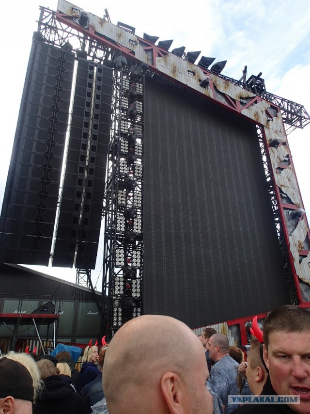 AC/DC. Вжарим рок в этой дыре!