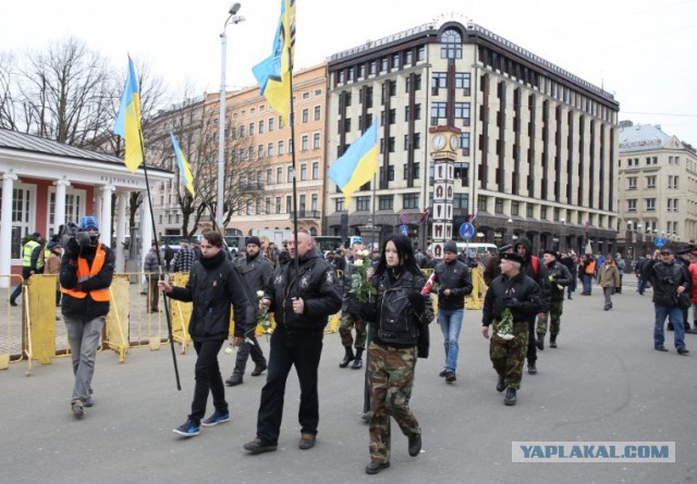 Задержан британский журналист Грэм Филлипс в Риге