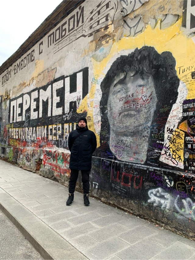 Как нарисовать Легенду простым карандашом