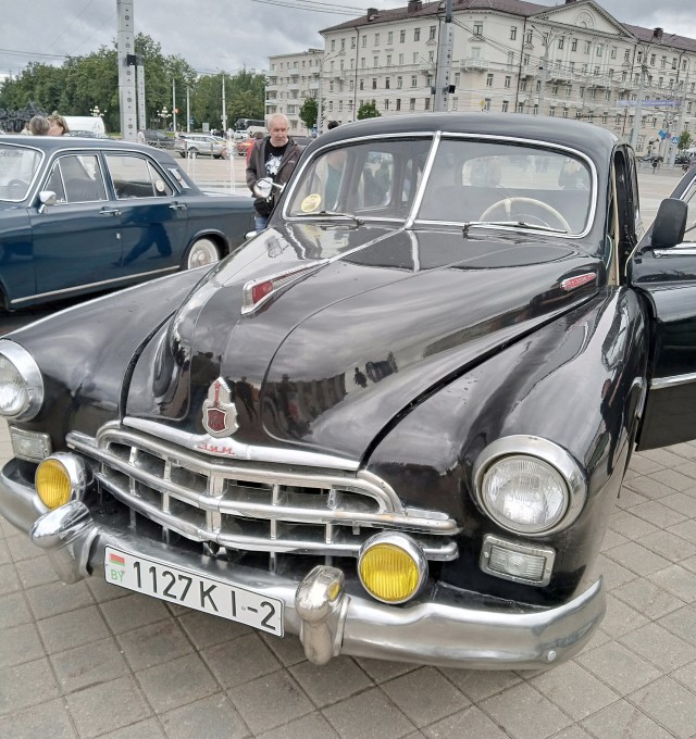 Срок жизни легковушек хотят ограничить (30 лет)