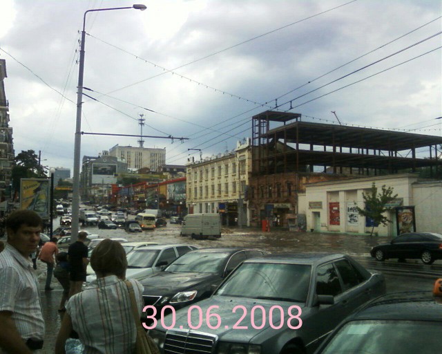 А в Ростове-на-Дону прошел дождик