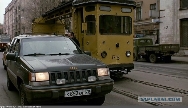 Самые роскошные автомобили 1990-х годов