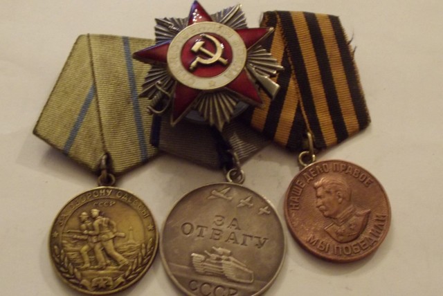 Этапы обесценивания советских наград