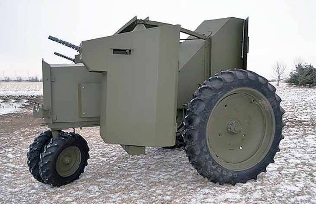 Мирный корейский трактор