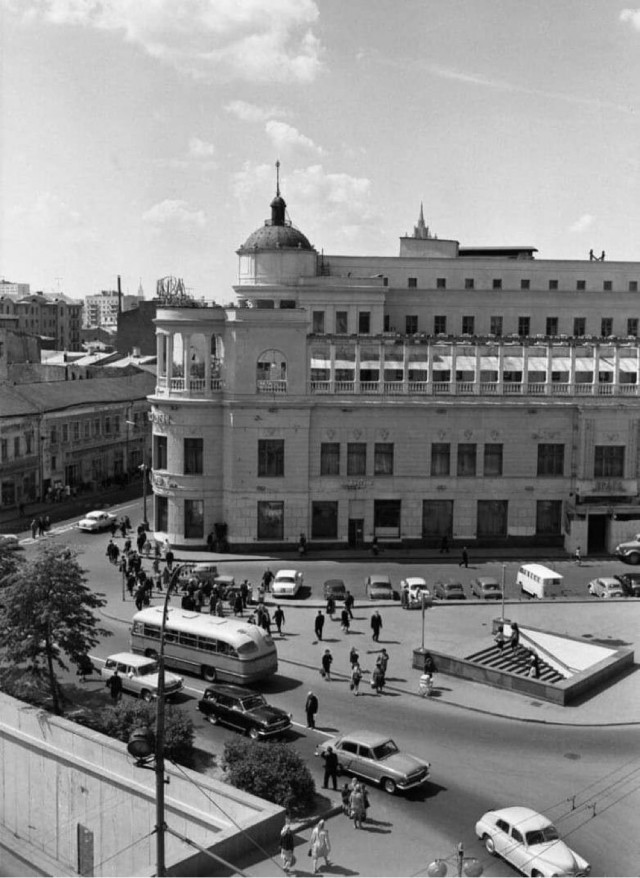 Москва и москвичи. Двадцатый век. 03.03.2025
