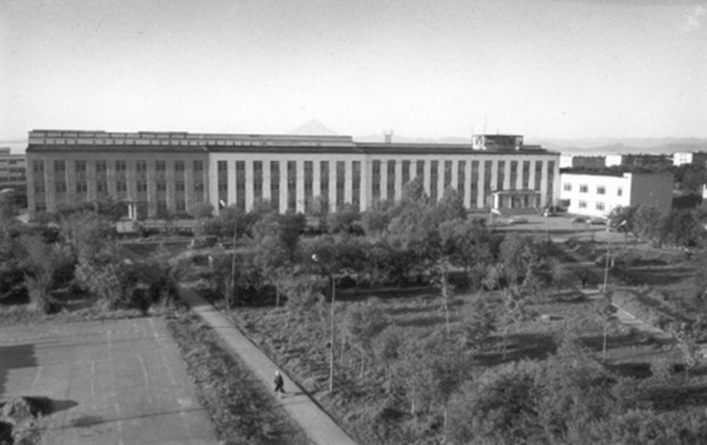 Бейсджампинг. Москва-сити